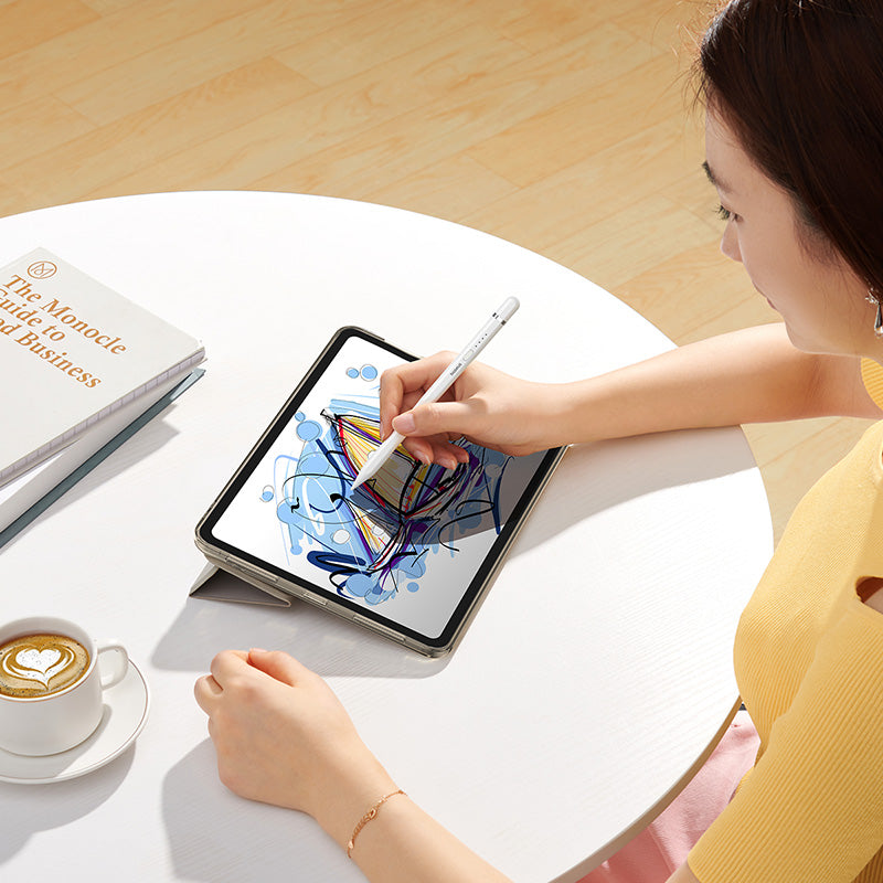 Persona dibujando en una tableta con Baseus Smooth Writing 2 Stylus USB-C Active Version