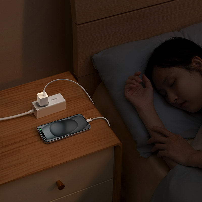 מטען קיר Baseus GaN5 20W USB-C עם כבל USB-C 1m - לבן